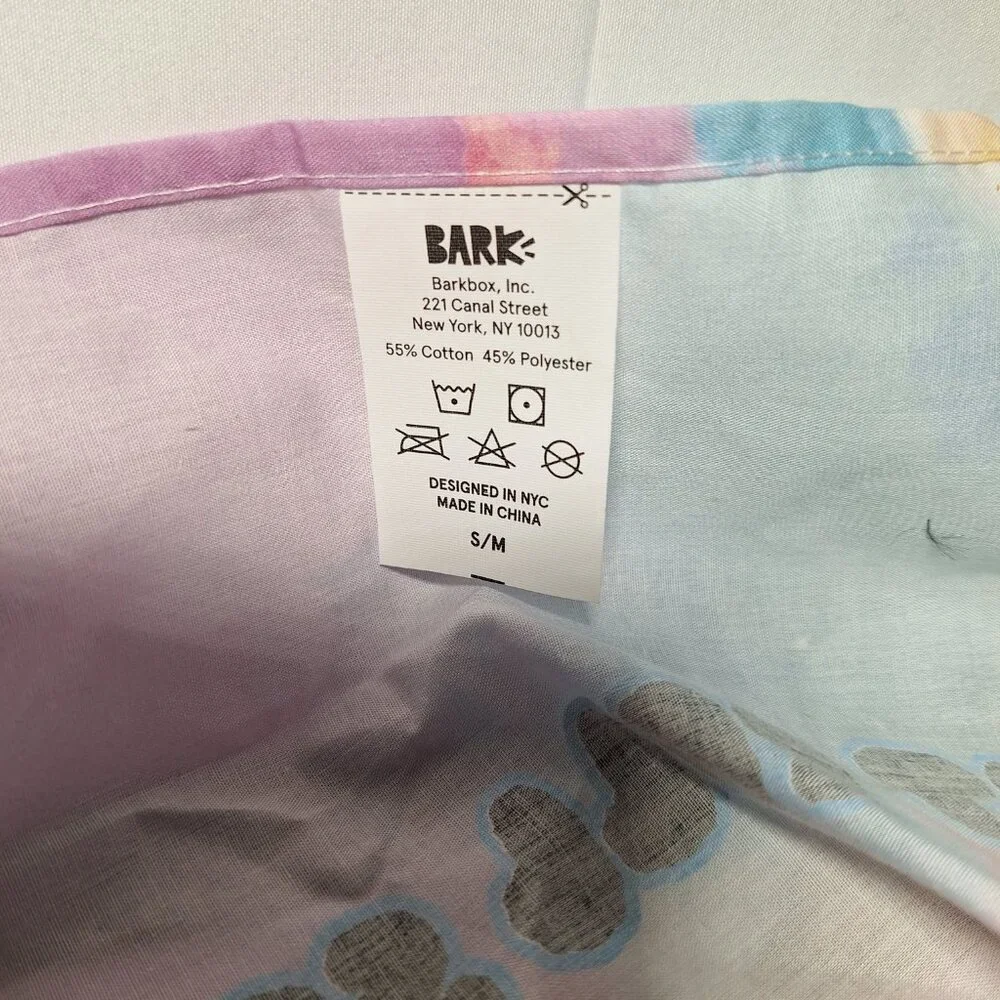 NWT Bark Best Bud Bandana S-M